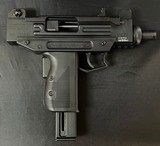 IWI UZI - 3 of 4