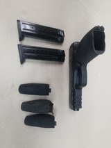 SMITH & WESSON M&P9M2.0 - 5 of 7