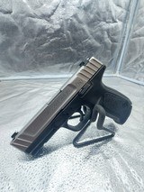 SMITH & WESSON SD9 VE - 1 of 5