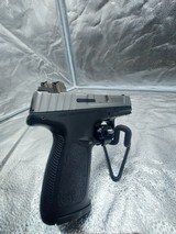 SMITH & WESSON SD40VE - 3 of 6