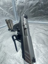 SMITH & WESSON SD40VE - 4 of 6