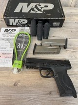 SMITH & WESSON M&P 45 2.0 - 1 of 4