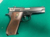 SMITH & WESSON 39 9MM LUGER (9X19 PARA) - 2 of 2