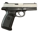 SMITH & WESSON SW40VE - 2 of 7