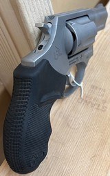 TAURUS 605 - 5 of 5