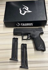 TAURUS TX22 - 1 of 4