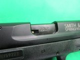 SMITH & WESSON M&P22 COMPACT - 6 of 7
