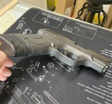 SMITH & WESSON M&P 9 sheild - 7 of 7