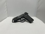 SMITH & WESSON M&P380 SHIELD EZ M2.0 BLACK PORTED BARREL - 2 of 4