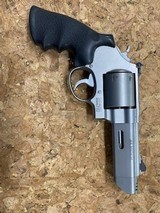 SMITH & WESSON 629 V-COMP PERFORMANCE - 1 of 3
