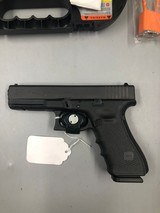 GLOCK 17 GEN4 - 1 of 5