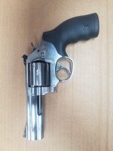 SMITH & WESSON M686 - 1 of 7
