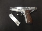 SIG SAUER P226 - 1 of 5