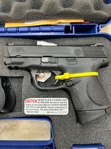SMITH & WESSON M&P 40C - 2 of 4