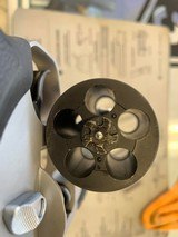 TAURUS RAGING HUNTER - 3 of 4