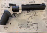 TAURUS RAGING HUNTER - 1 of 4