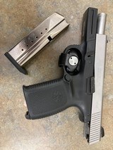 SMITH & WESSON SW9VE - 2 of 7