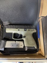 BERETTA USA APX Carry - 1 of 7