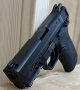 SMITH & WESSON m&P9 m2.0 shield ez - 3 of 6