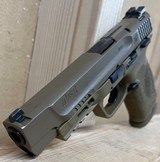 SMITH & WESSON M&P9 M2.0 FDE 9MM LUGER (9X19 PARA) - 3 of 6