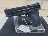 SMITH & WESSON M&P9 SHIELD EZ M2.0 - 2 of 3