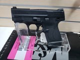 SMITH & WESSON M&P9 SHIELD M2.0 - 2 of 4