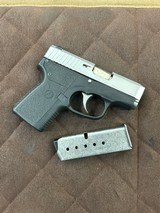 KAHR CW380 - 2 of 4