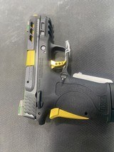 SMITH & WESSON M&P380 SHIELD EZ M2.0 GOLD PORTED BARREL - 5 of 6