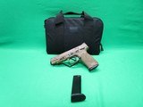 SMITH & WESSON M&P9 M2.0 - 1 of 7