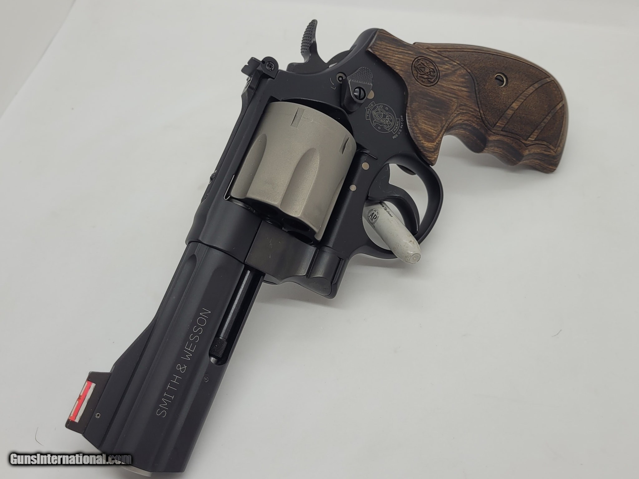 SMITH & WESSON 329PD