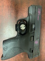 SMITH & WESSON M & P 9 Shield 9MM LUGER (9X19 PARA) - 2 of 4