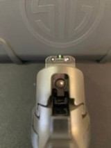 SIG SAUER P226 LEGION - 3 of 4