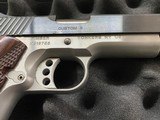 KIMBER CUSTOM II TWO-TONE - 5 of 7