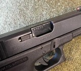 GLOCK 22 .40 CALIBER - 3 of 4