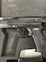 CZ 75 B - 4 of 7
