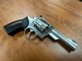 RUGER GP100 - 2 of 4