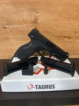 TAURUS Taurus TX22 - 1 of 3