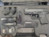 SMITH & WESSON M&P40 COMPACT - 1 of 7