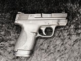 SMITH & WESSON M&P 9 sheild - 4 of 4