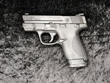 SMITH & WESSON M&P 9 sheild - 3 of 4