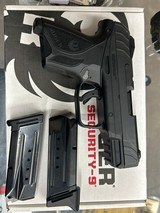 RUGER SECURITY 9 - 1 of 3