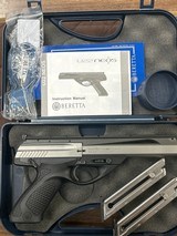 BERETTA U22 NEOS INOX - 1 of 3