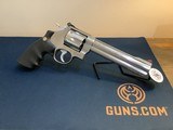 SMITH & WESSON 629-3
Classic - 2 of 2