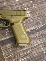 GLOCK 19 G19x FDE - 2 of 6