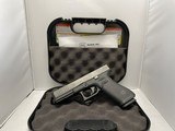 GLOCK 17 GEN 5 9MM LUGER (9X19 PARA) - 1 of 4