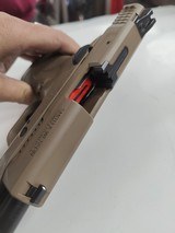 SMITH & WESSON m&p 9 shied ez - 2 of 7