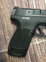 SMITH & Wesson M&P9 SHIELD M2.0 CARRY AND RANGE KIT - 5 of 6