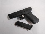GLOCK 17 9MM LUGER (9X19 PARA) - 2 of 3