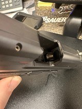 HECKLER & KOCH P2000 V3 - 2 of 9