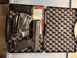 HECKLER & KOCH P2000 V3 - 7 of 9